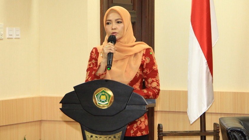 Penasihat DWP Kemenag Eny Retno Yaqut menyampaikan arahan, di Jakarta, Senin (19/4/2021).