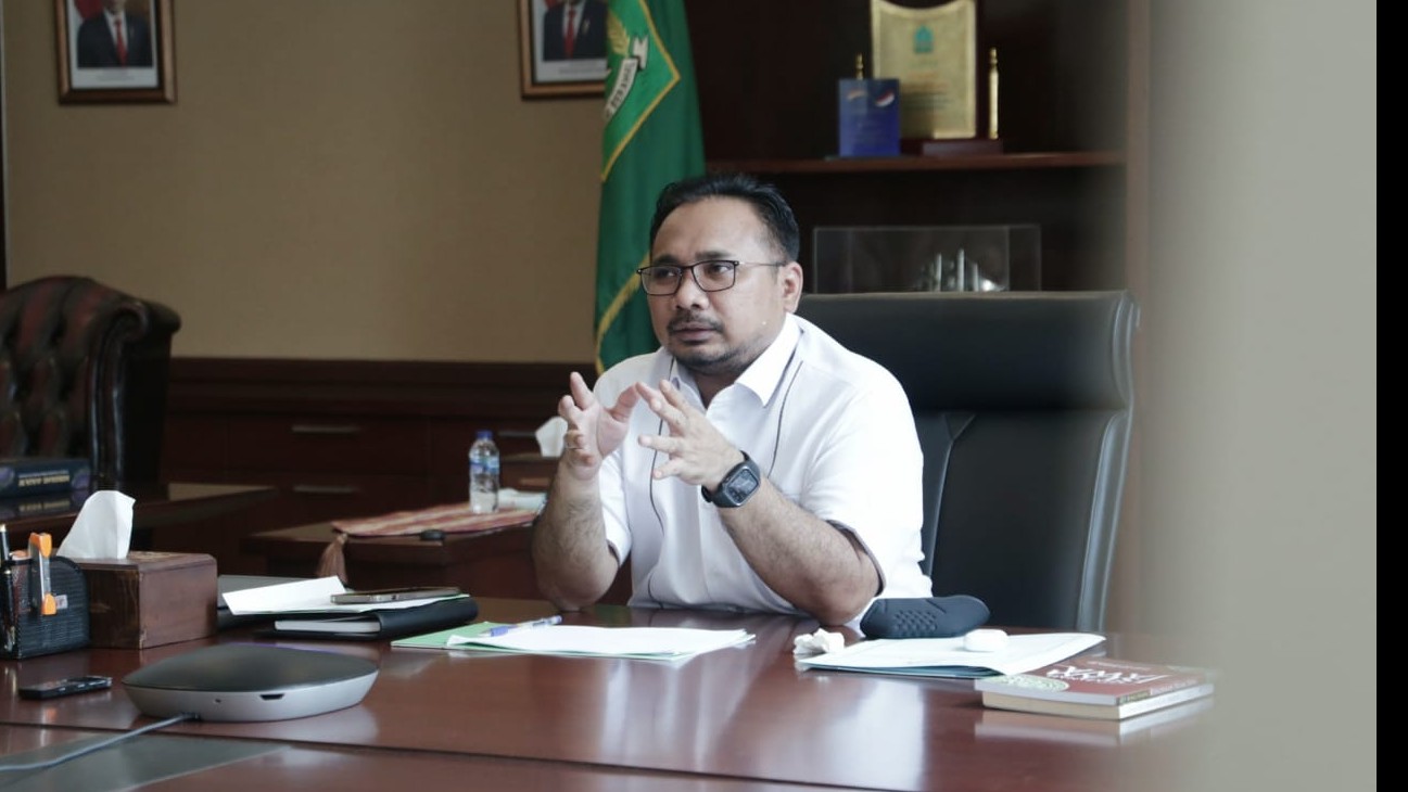 Menteri Agama mengikuti rapat setingkat menteri bersama Menko PMK