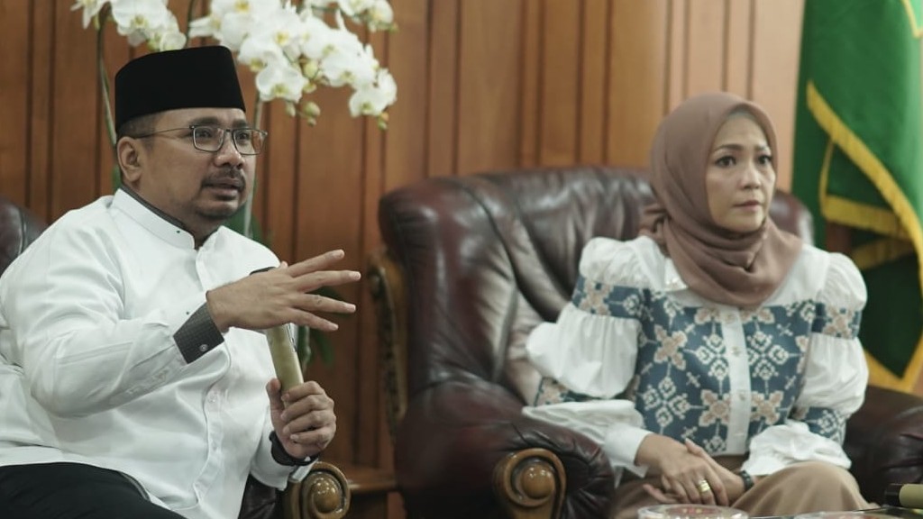 Menag Yaqut dan Ibu Eny Yaqut Halal Bihalal Virtual bersama Jajaran Kemenag, Jakarta, Jumat (14/5/2021)