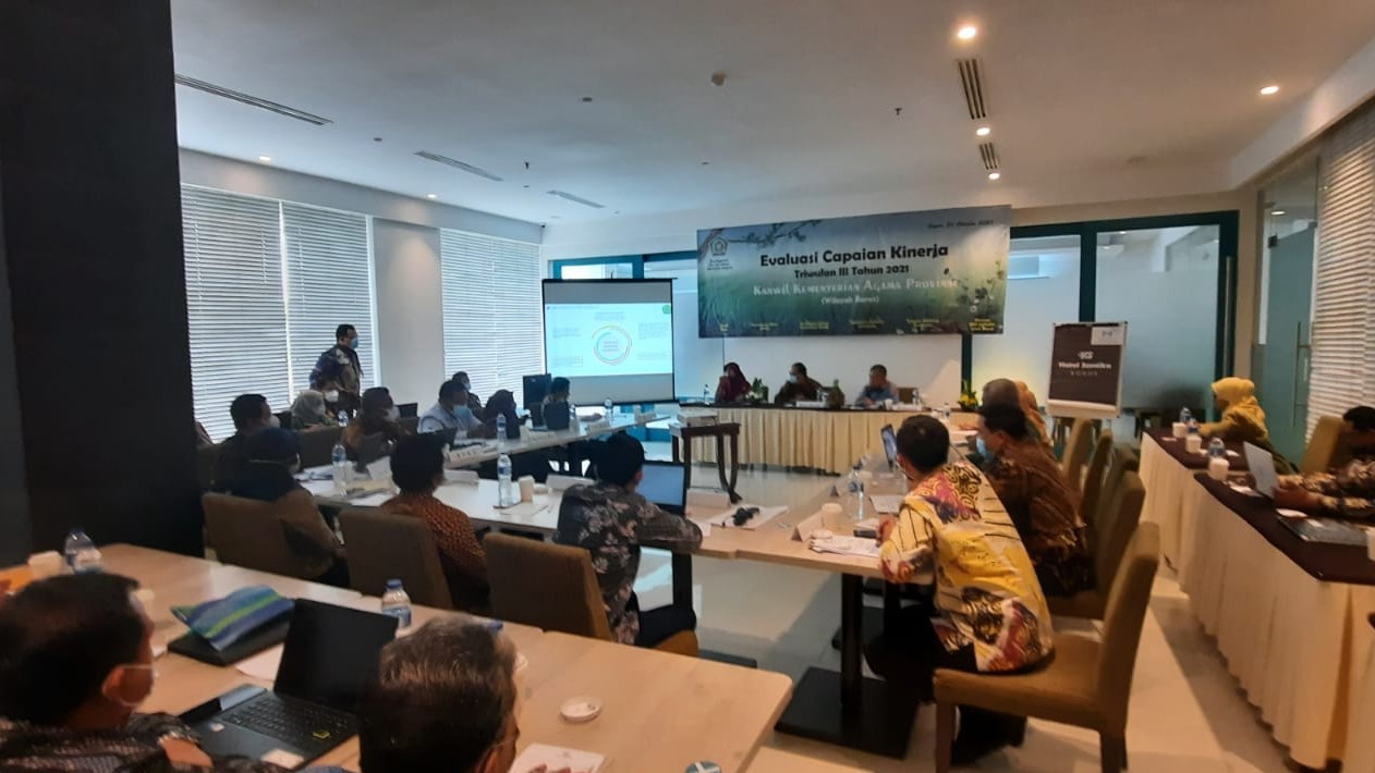 Rapat Evaluasi Capaian Kinerja 13 Kanwil Kemenag Provinsi di Bogor