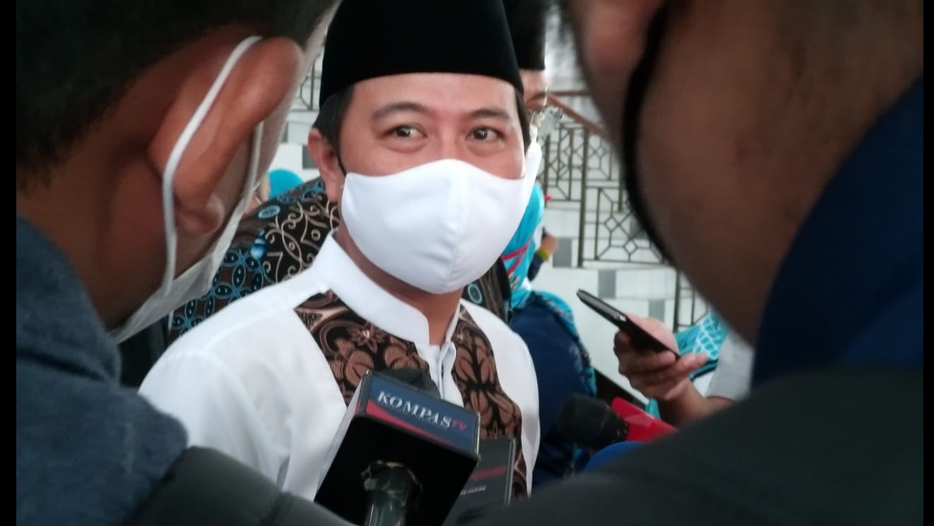 Dirjen PHU Hilman Latief memberi keterangan kepada pers usai pelepasan Jemaah Umrah perdana, Jakarta, Sabtu (8/1/2022)