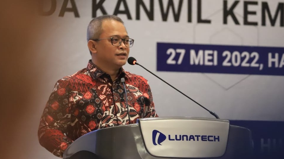 (Jumat, 27 Mei 2022) Stafsus Menteri Agama Pak Wibowo Prasetyo Membuka Acara Transformasi Digital di Semarang, Jawa Tengah.