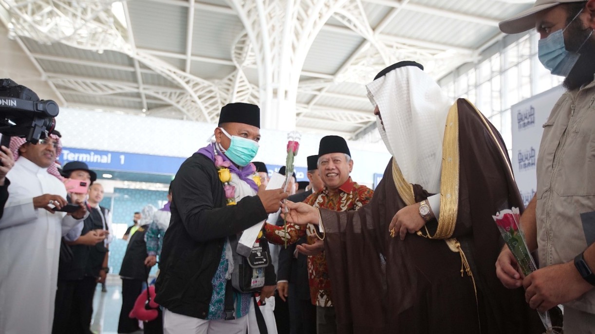 Jemaah haji Indonesia disambut setibanya di Madinah
