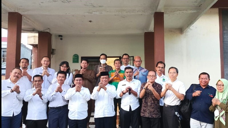 Kakanwil Kemenag Sulsel Khaeroni usai rapat Pekan Merdeka Toleransi 2022 bersama FKUB dan Forkopimda