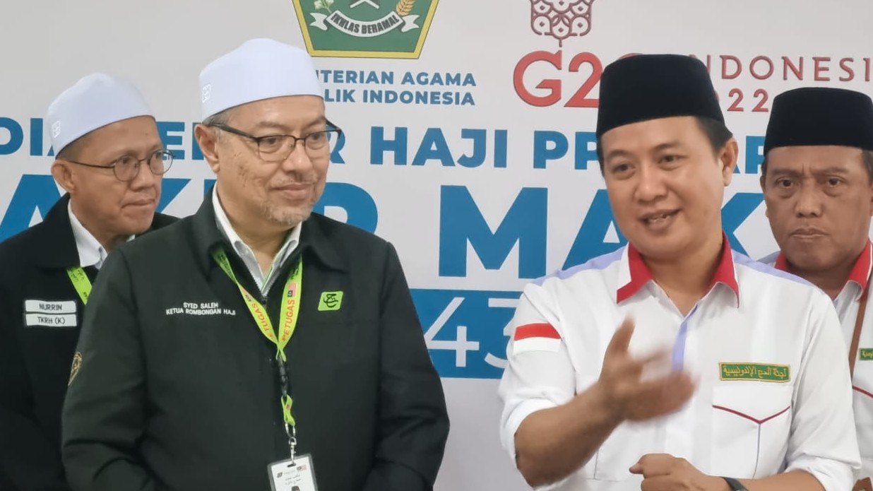 Ketua Tabung Haji Malaysia Dato' Sri Syed Saleh Syed Abdul Rahman  dan Dirjen Penyelenggaraan Haji dan Umrah Saat Konferensi Pers