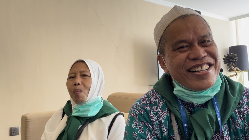 Sahlani Marjan bersama Istrinya, jemaah asal Banjarmasin (BDJ1)