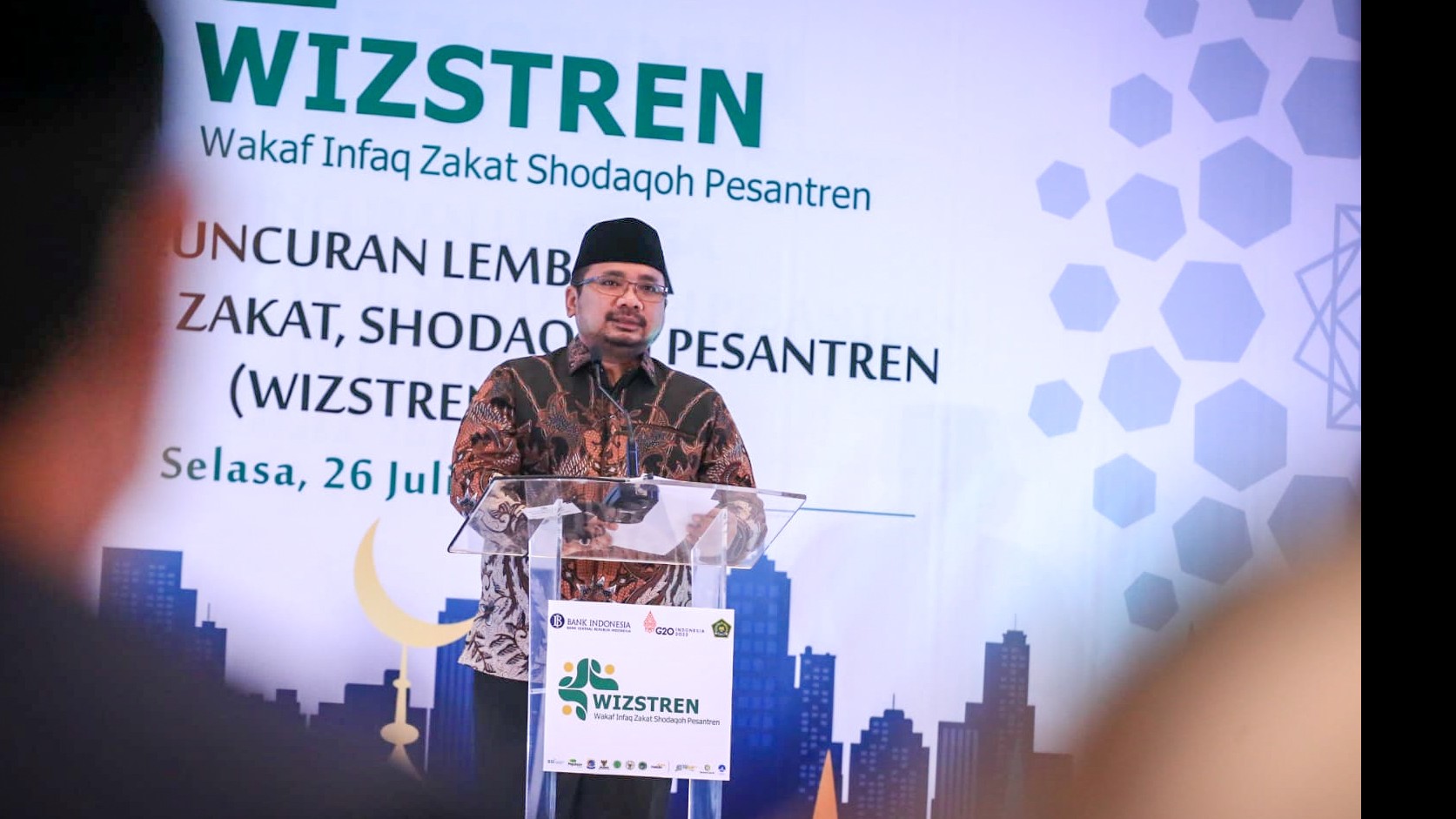 Menteri Agama RI Yaqut Cholil Qoumas saat meluncurkan Lembaga Wizstern di Jakarta