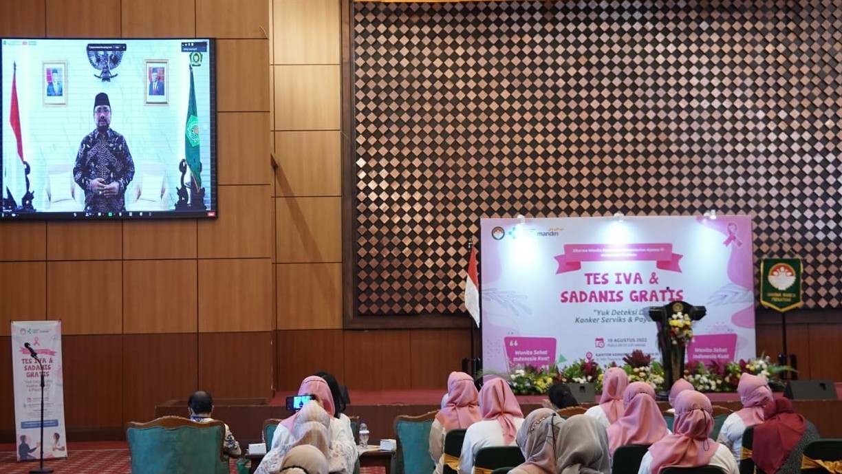 Menag memberikan sambutan secara daring dalam gelaran Tes IVA dan Sadanis DWP Kemenag di Auditorium HM Rasjidi Kantor Kemenag Jalan MH Thamrin Jakarta