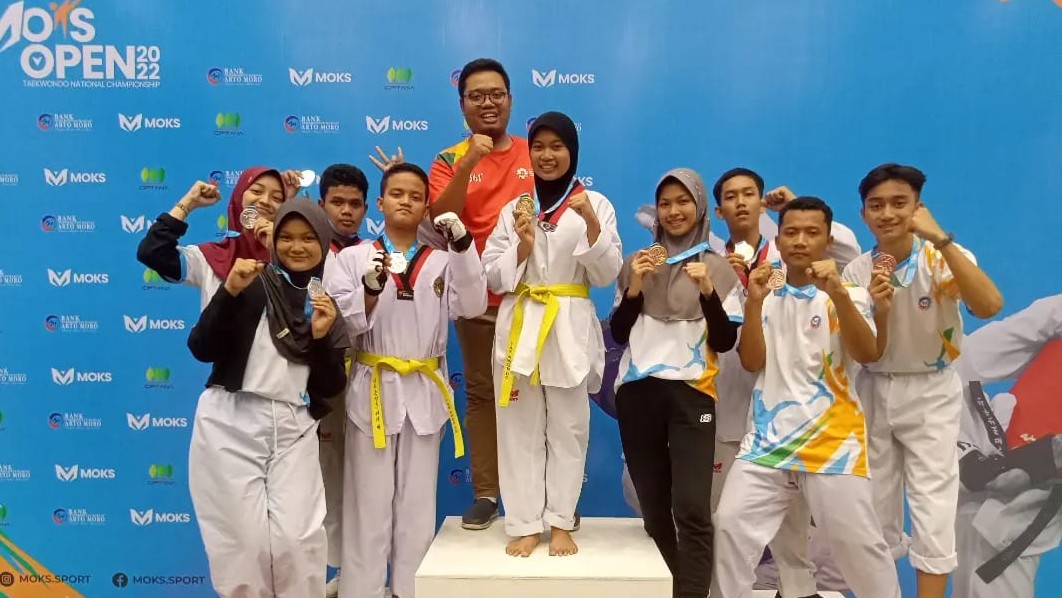 Siswa MAN 1 Surakarta borong medali Moxs Open 2022 National Taekwondo Championship