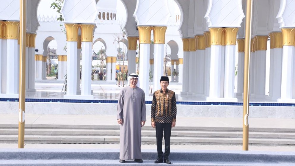 Presiden RI Joko Widodo dan Presiden UEA Mohamed Bin Zayed Meresmikan Masjid Sheikh Bin Zayed di Surakarta