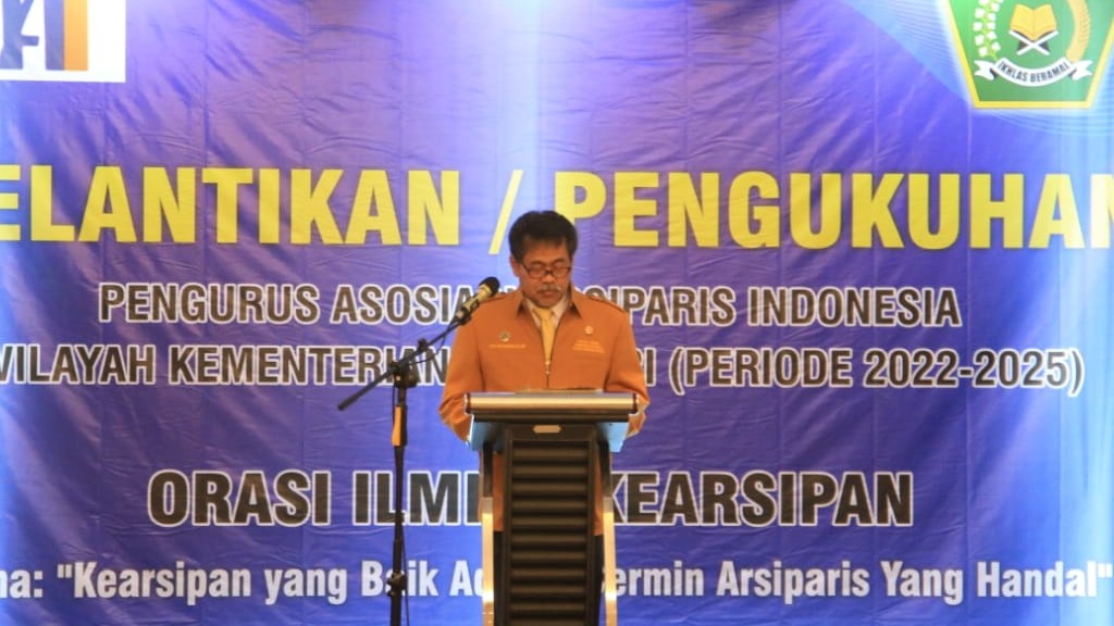 Deputi Bidang Informasi dan Pengembangan Kearsipan Arsip Nasional Republik Indonesia (ANRI), Andi Kasman