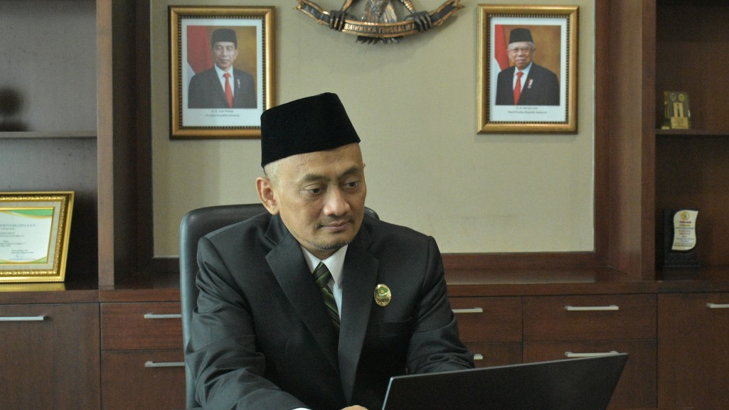 Moh Isom Yusqi (Direktur KSKK Madrasah)