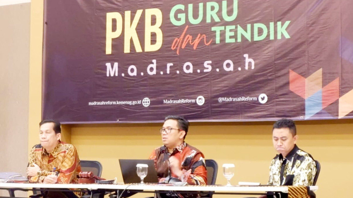 Rapat persiapan Implementasi Kurikulum Merdeka di Madrasah