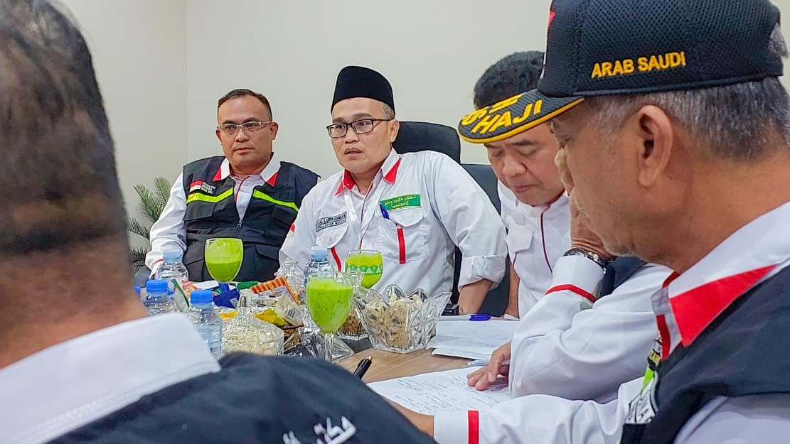 Kepala Dakker Makkah Pimpin Rapat Persiapan Penyambutan Kedatangan Jemaah di Makkah