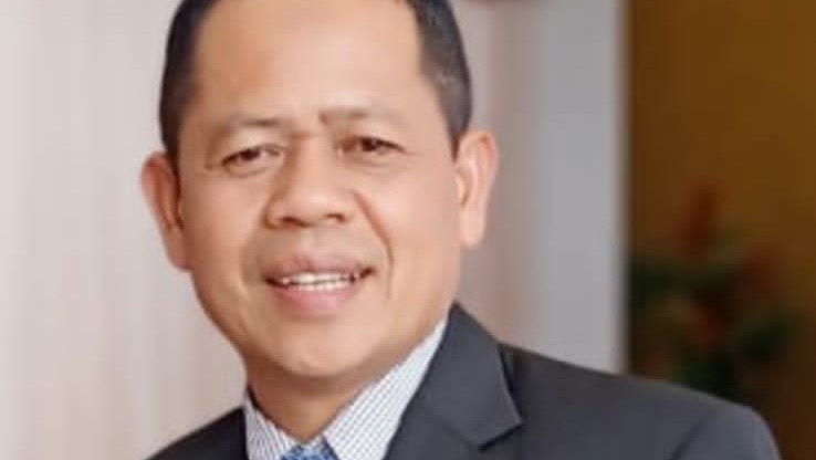 Prof. Dr. H. Syahabuddin, M.Ag (Rektor IAIN Bone)