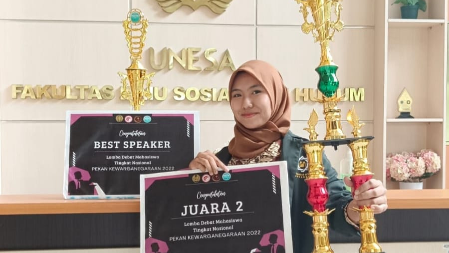 Mahasiswa UIN Sunan Ampel, Jennie Nabilah, peraih beasiswa MOSMA Kemenag