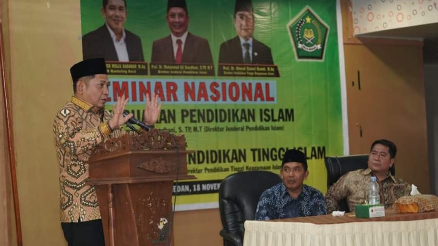 Dirjen Pendis Muhammad Ali Ramdhani (di podium)
