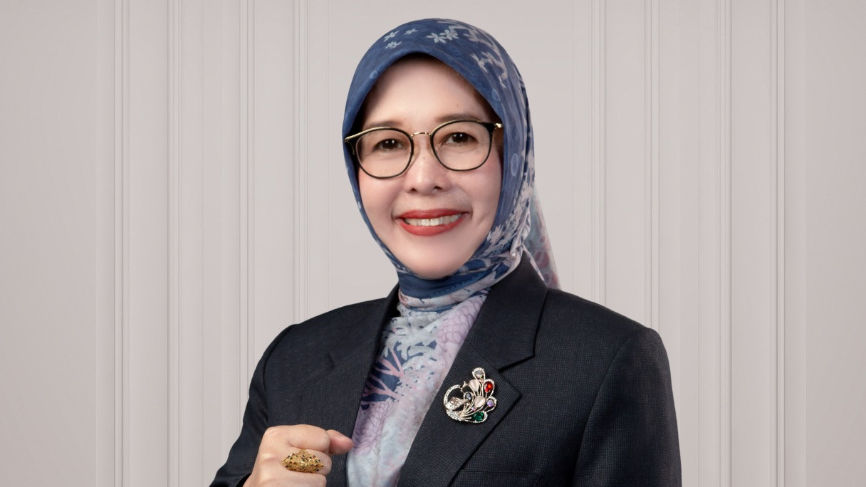 Prof. Dr. Nyayu Khodijah, S.Ag., M.Si (Rektor UIN Raden Fatah Palembang)
