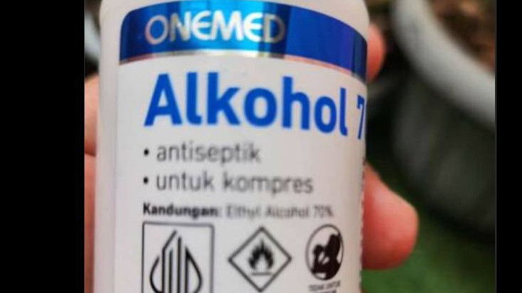 Tangkapan layar postingan terkait antiseptik beralkohol dengan label halal