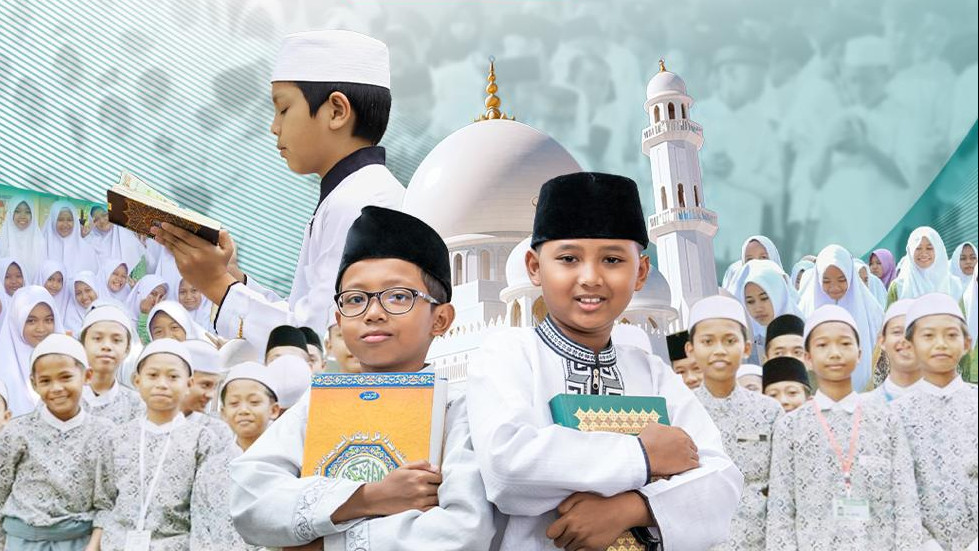 Santri Indonesia berkontribusi pada pembangunan bangsa.