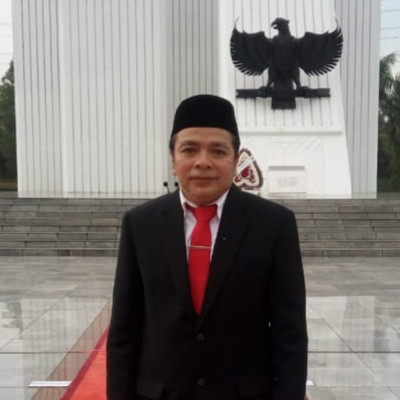 M. Fuad Nasar, mantan Sesditjen Bimas Islam. Saat ini Kepala Biro AUPK Pada UIN Imam Bonjol Padang
