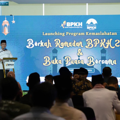 Wakil Menteri Agama Saiful Rahmat Dasuki saat melaunching Program Kemaslahatan Berkah Ramadan BPKH 2024