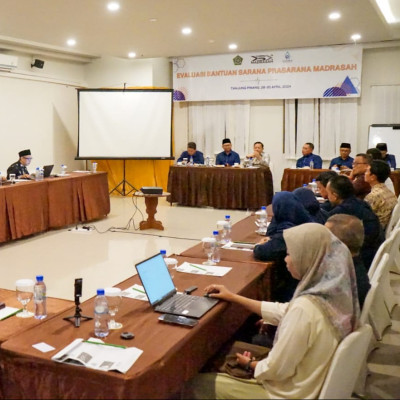 Rapat Evaluasi SBSN Madrasah