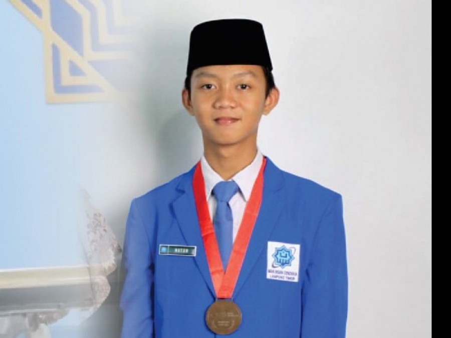 MAN IC Lampung students win scholarships to study in Canada and Australia