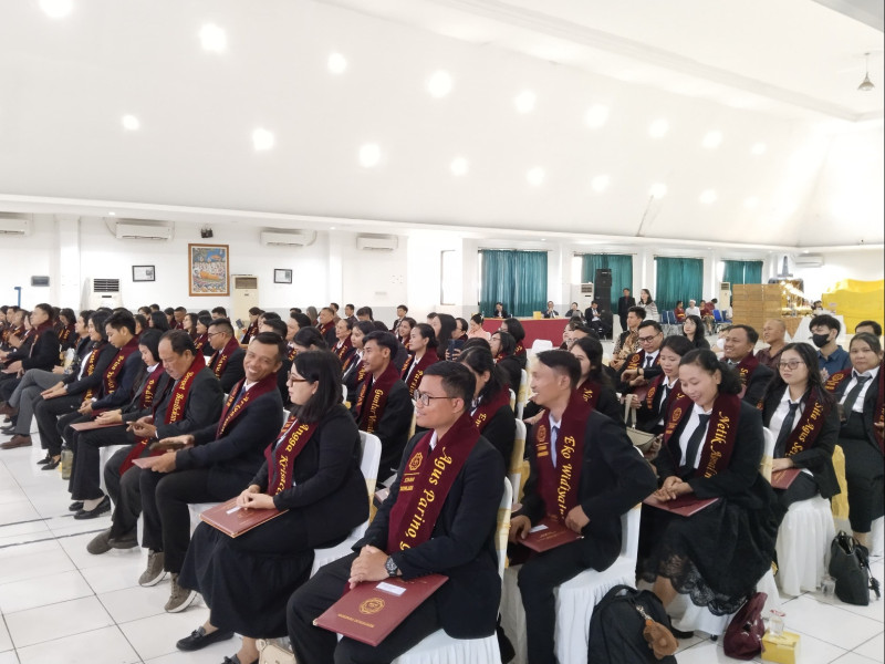 492 Guru Agama Buddha Lulus PPG 2025, Dirjen Tekankan Integritas dan Profesionalitas